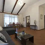 Σπίτι διακοπών Mit Pool By Interhome Šišan